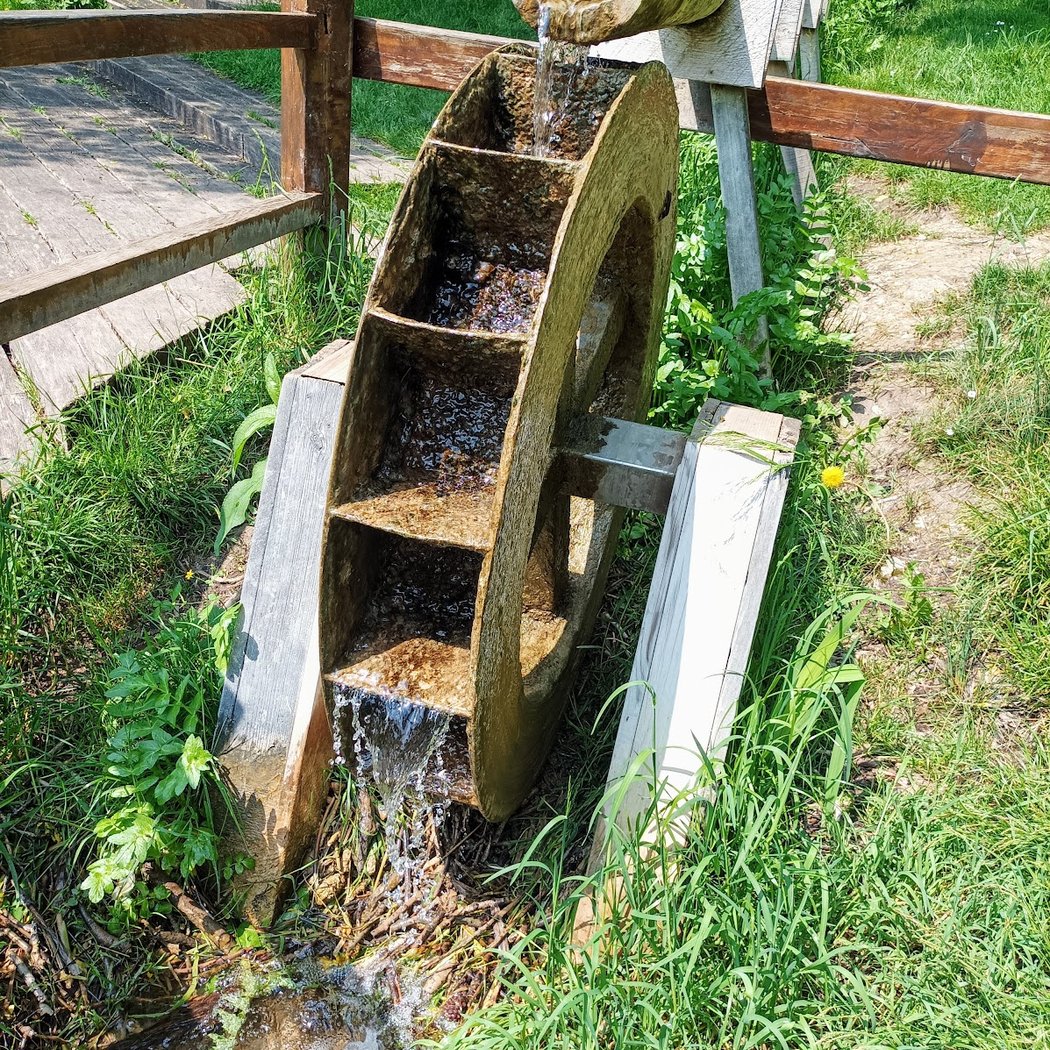 Roue à aubes du parc du Morbras 1